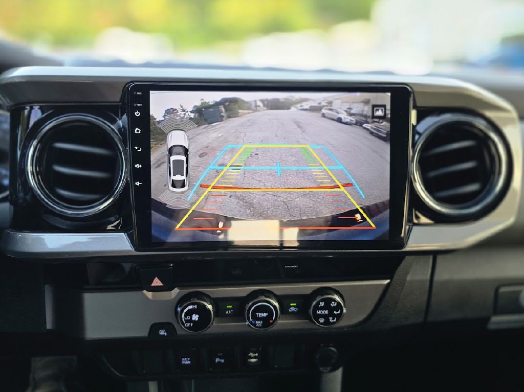 2017 Toyota Tacoma Image 31