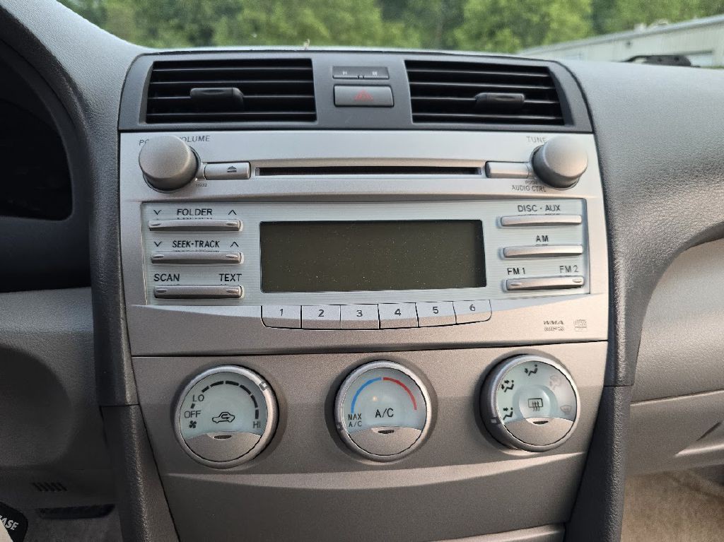 2008 Toyota Camry Image 30