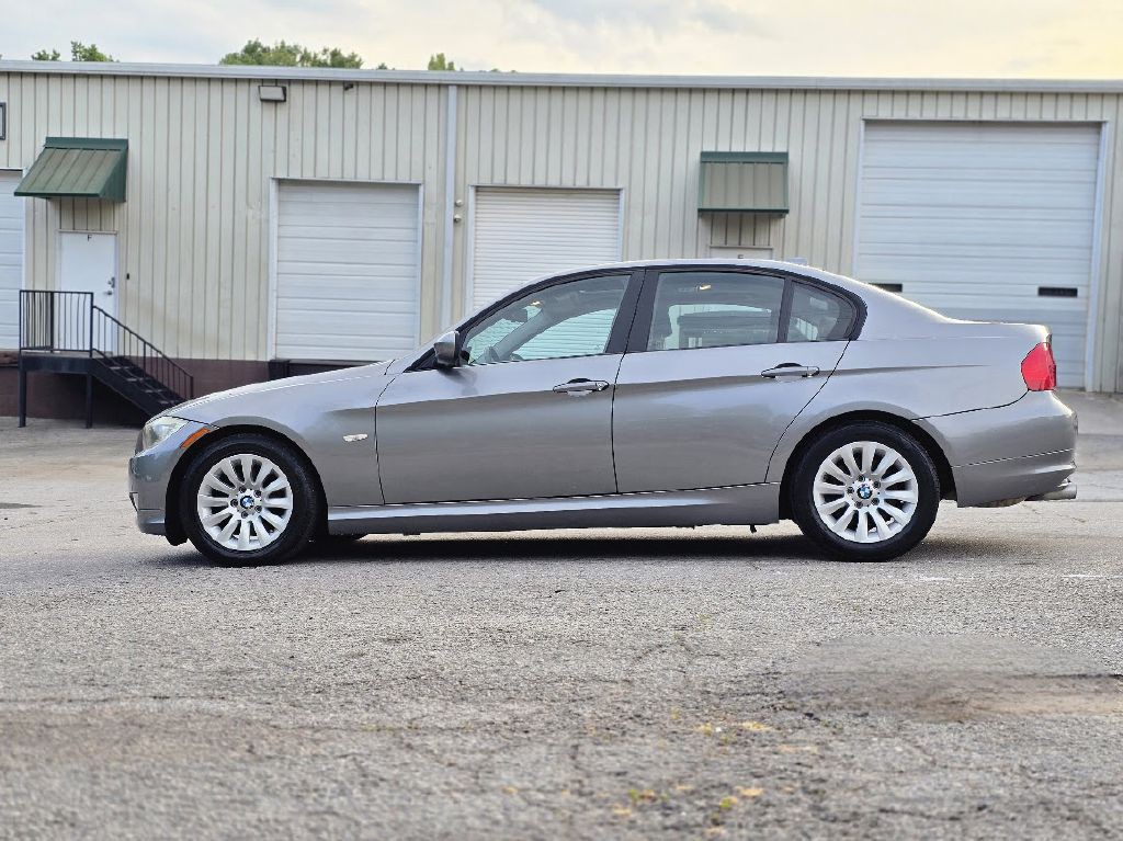 2009 BMW 3 Series Image 4