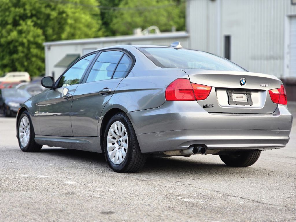 2009 BMW 3 Series Image 5