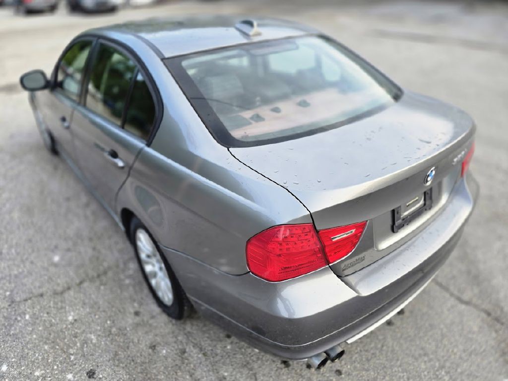2009 BMW 3 Series Image 6