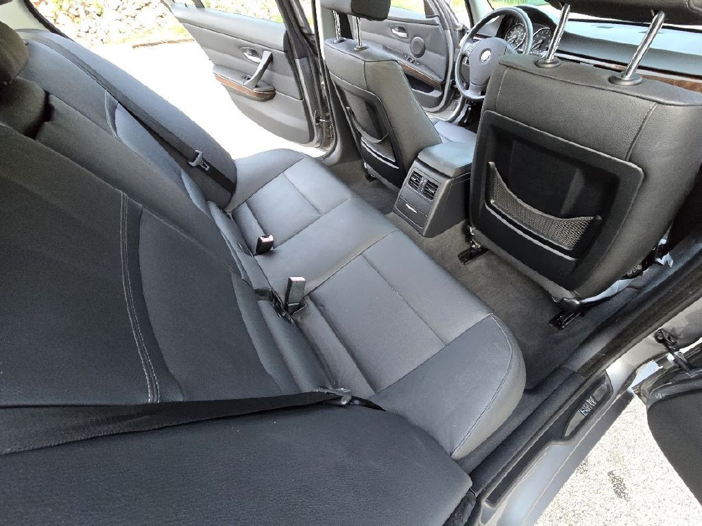 2009 BMW 3 Series Image 22