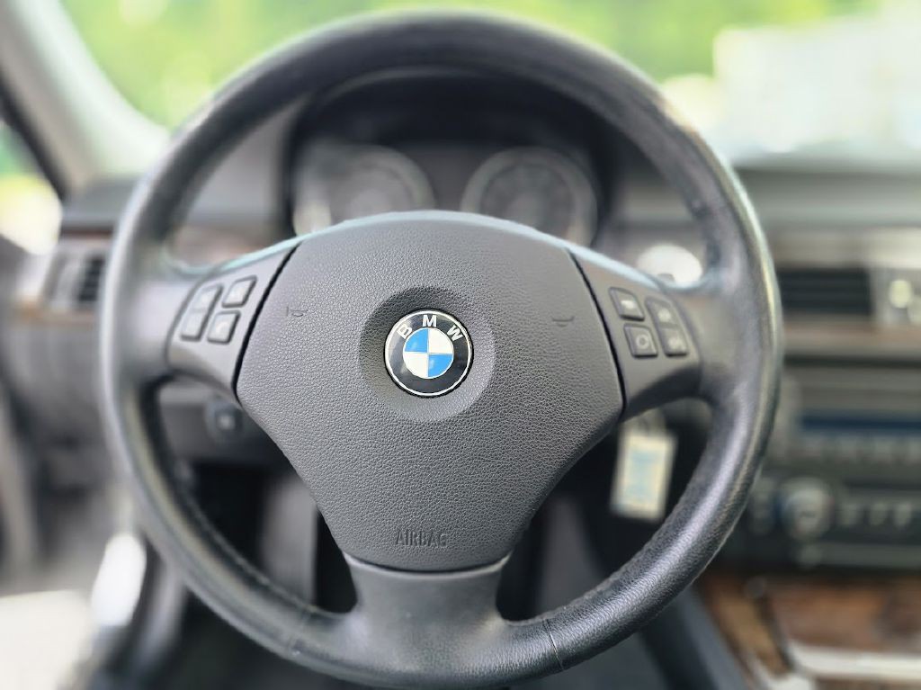 2009 BMW 3 Series Image 29