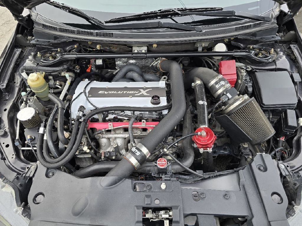 2014 Mitsubishi Lancer Image 24