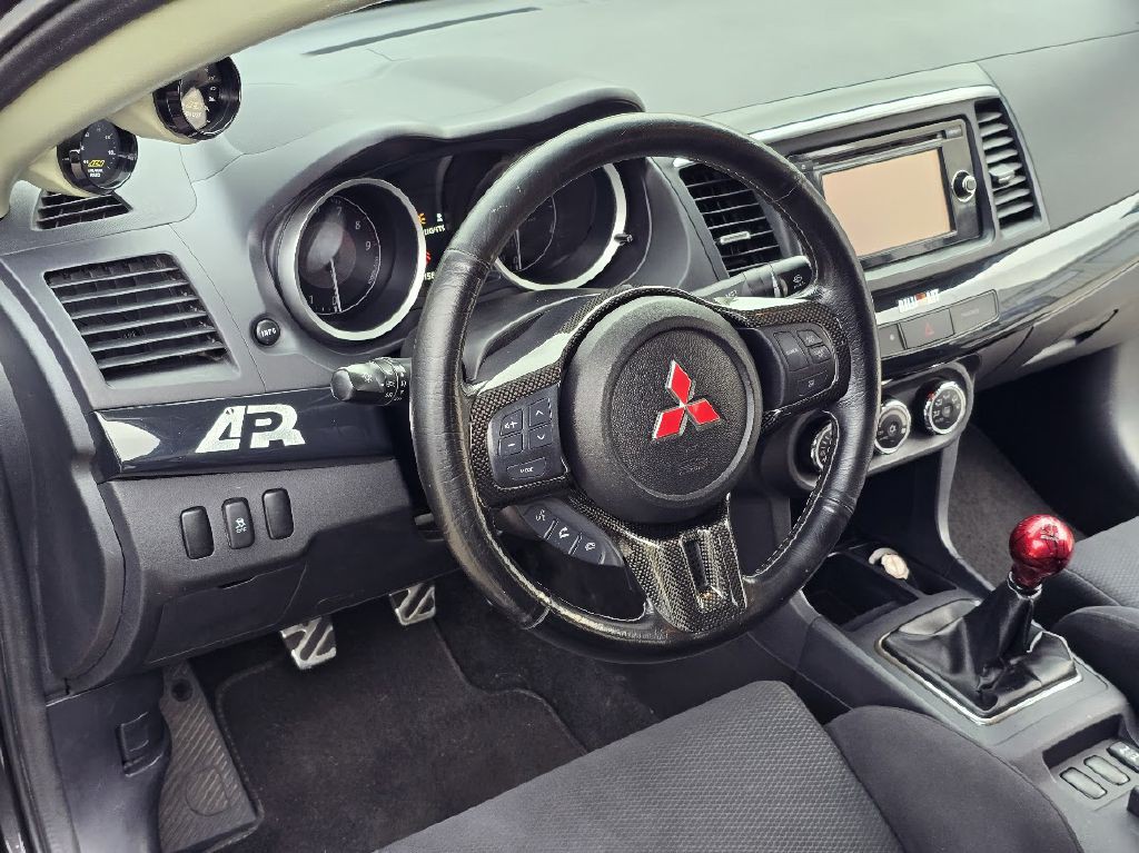 2014 Mitsubishi Lancer Image 34