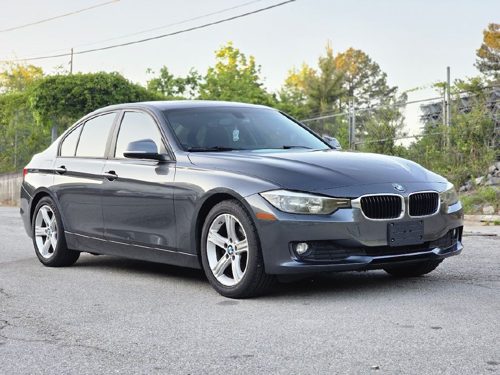 2015 BMW 3 Series Image 10
