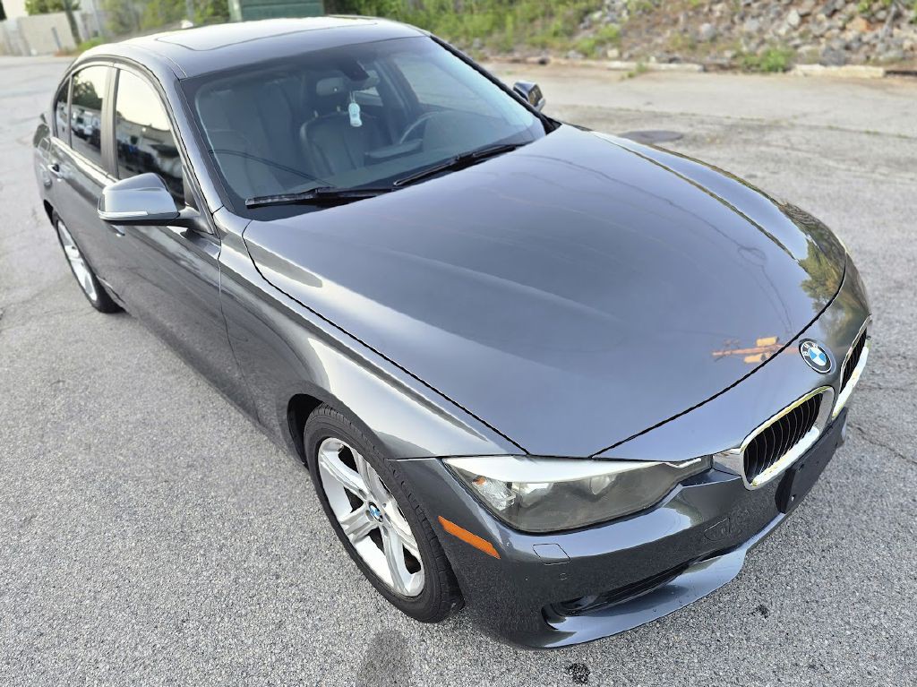 2015 BMW 3 Series Image 11