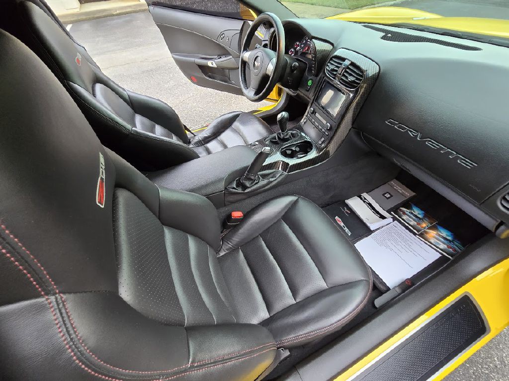 2006 Chevrolet Corvette Image 30