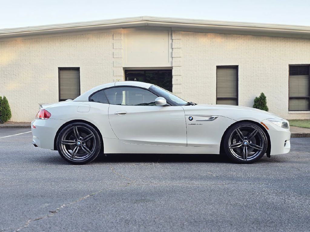 2015 BMW Z4 Image 5
