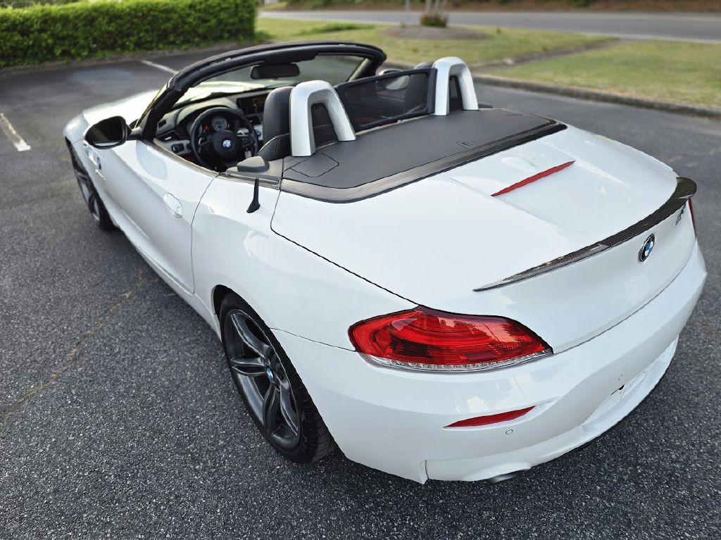 2015 BMW Z4 Image 9
