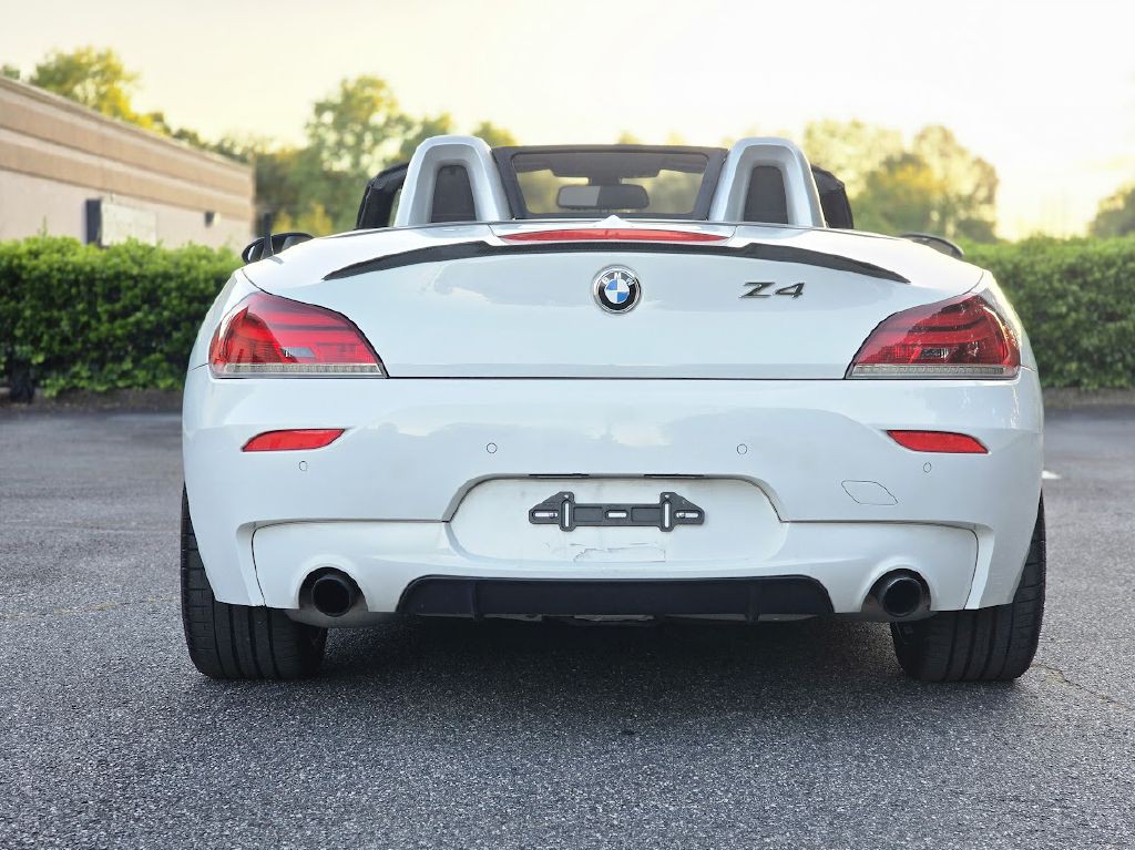 2015 BMW Z4 Image 10