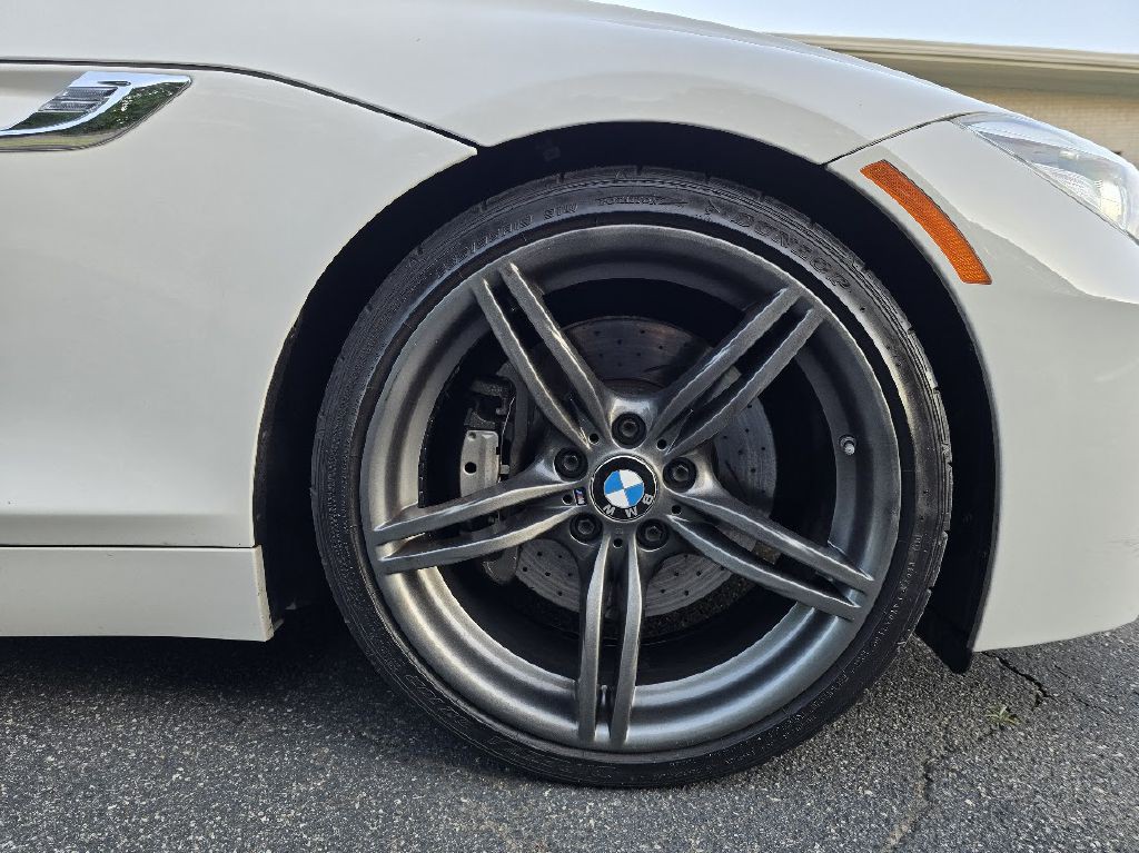2015 BMW Z4 Image 22