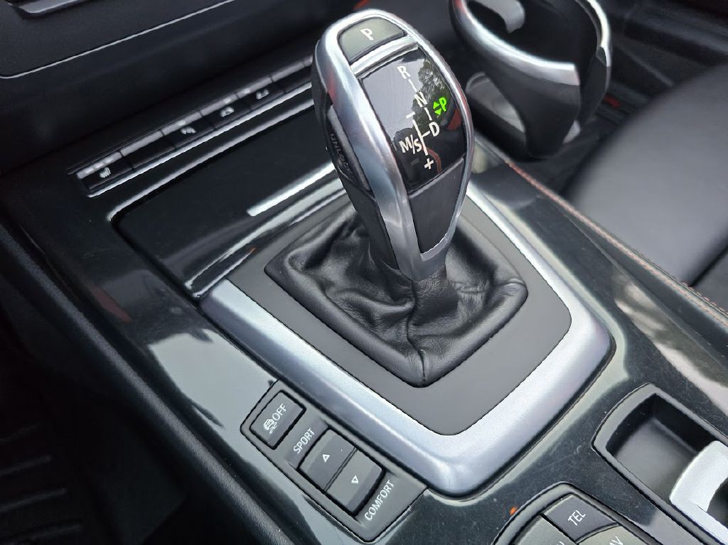 2015 BMW Z4 Image 34