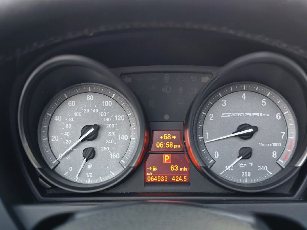 2015 BMW Z4 Image 37