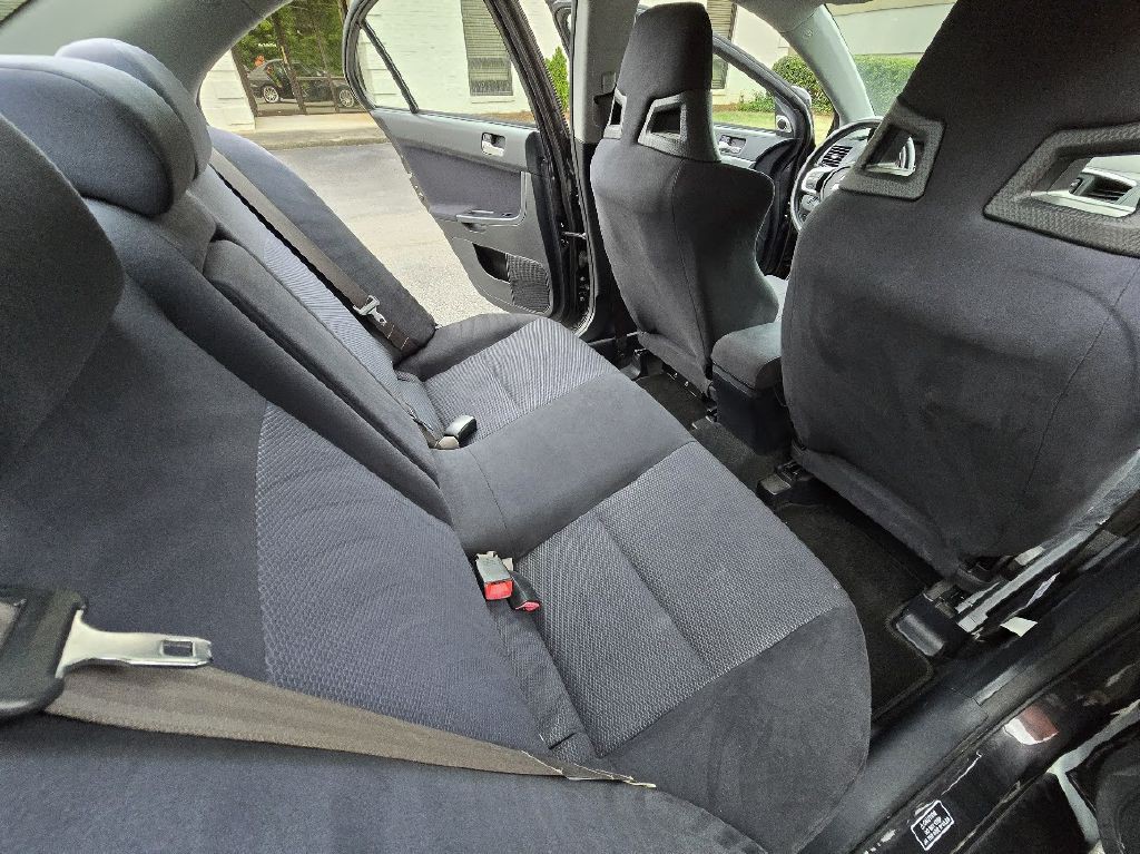 2010 Mitsubishi Lancer Image 26