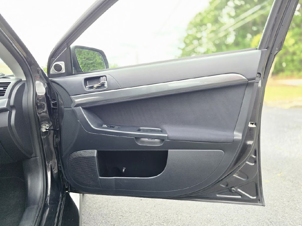 2010 Mitsubishi Lancer Image 31