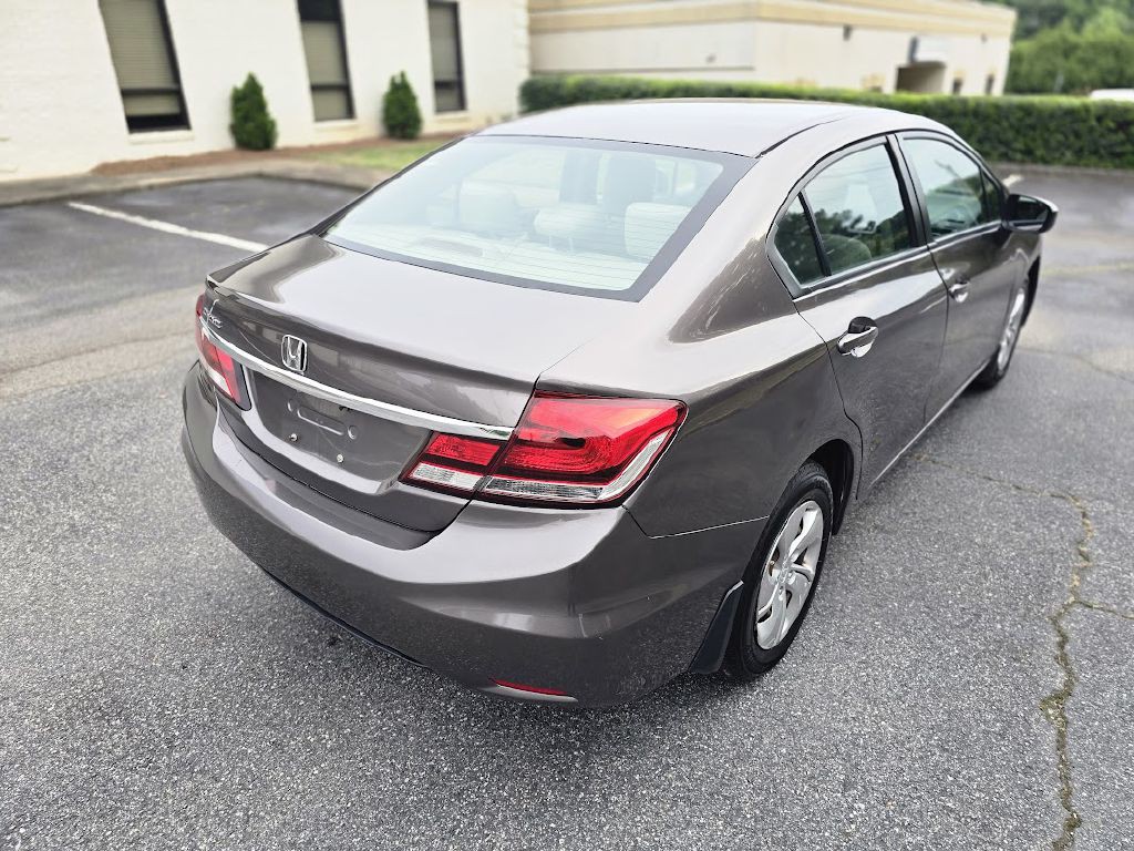 2015 Honda Civic Image 9