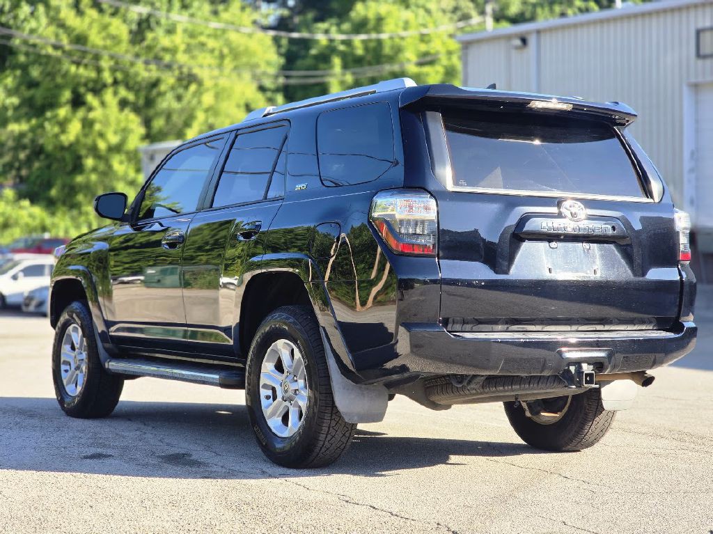 2016 Toyota 4Runner Image 4