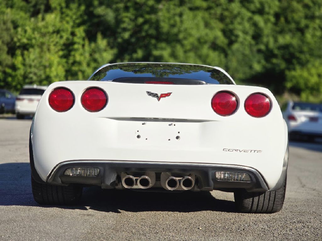 2011 Chevrolet Corvette Image 8
