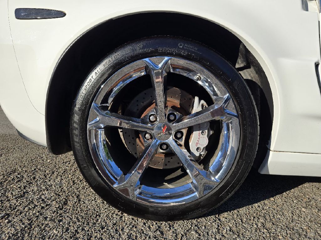 2011 Chevrolet Corvette Image 17