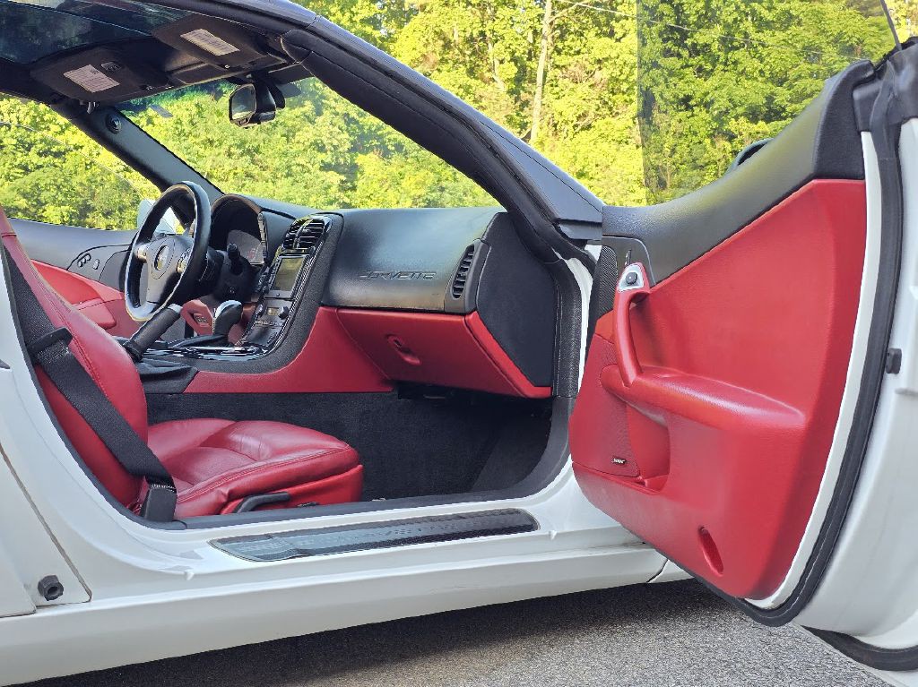 2011 Chevrolet Corvette Image 21