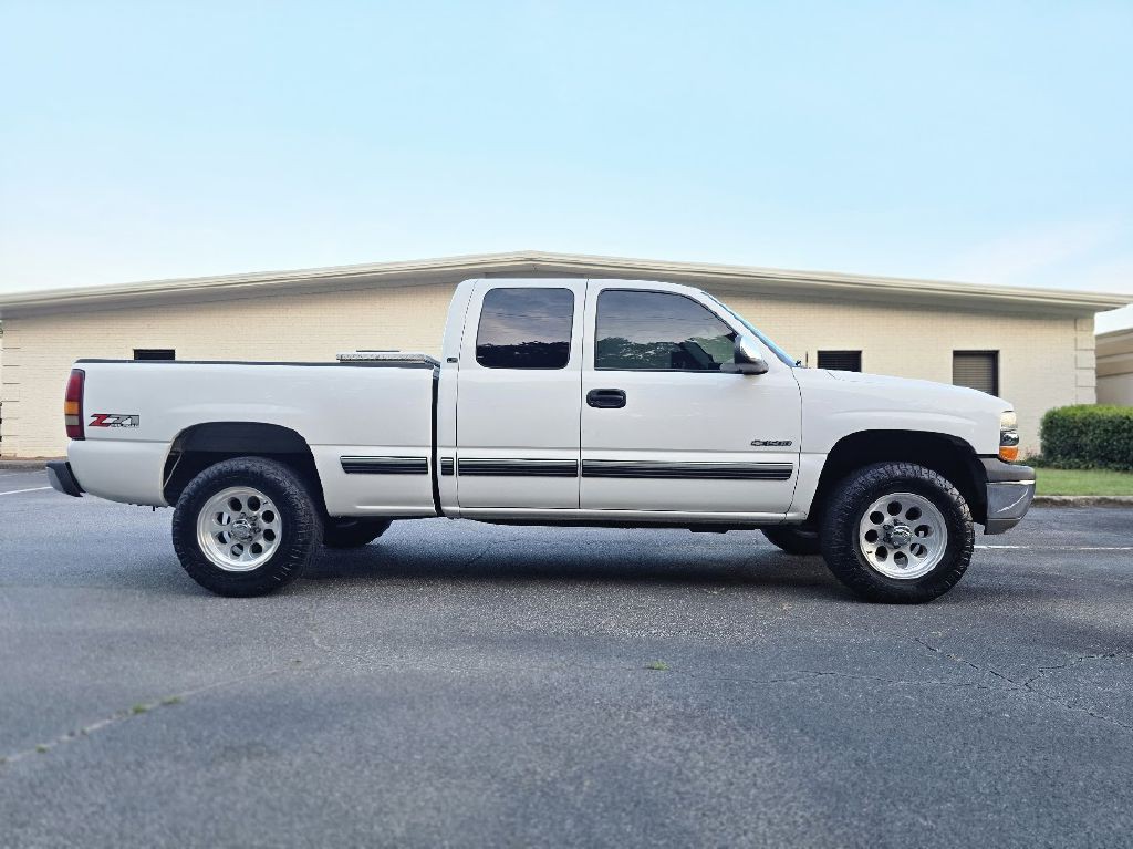 2000 Chevrolet Silverado 1500 Image 9