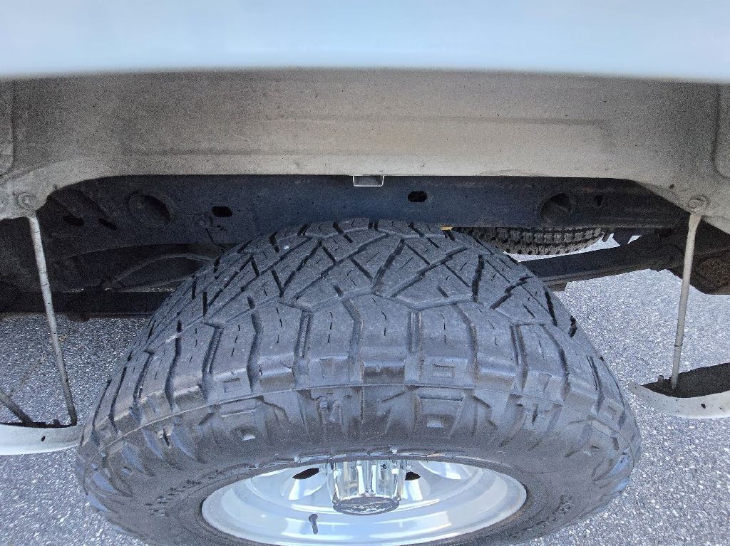 2000 Chevrolet Silverado 1500 Image 16