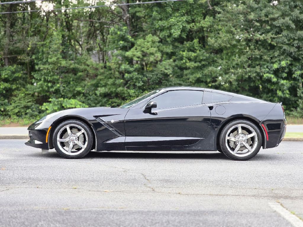 2014 Chevrolet Corvette Image 3