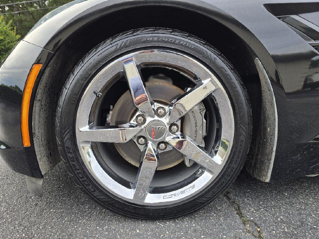 2014 Chevrolet Corvette Image 10