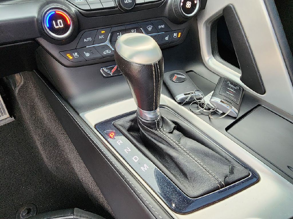 2014 Chevrolet Corvette Image 22