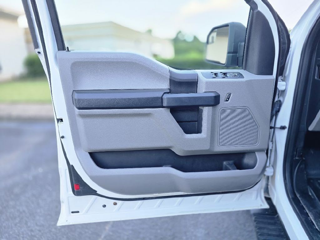 2018 Ford F-150 Image 25