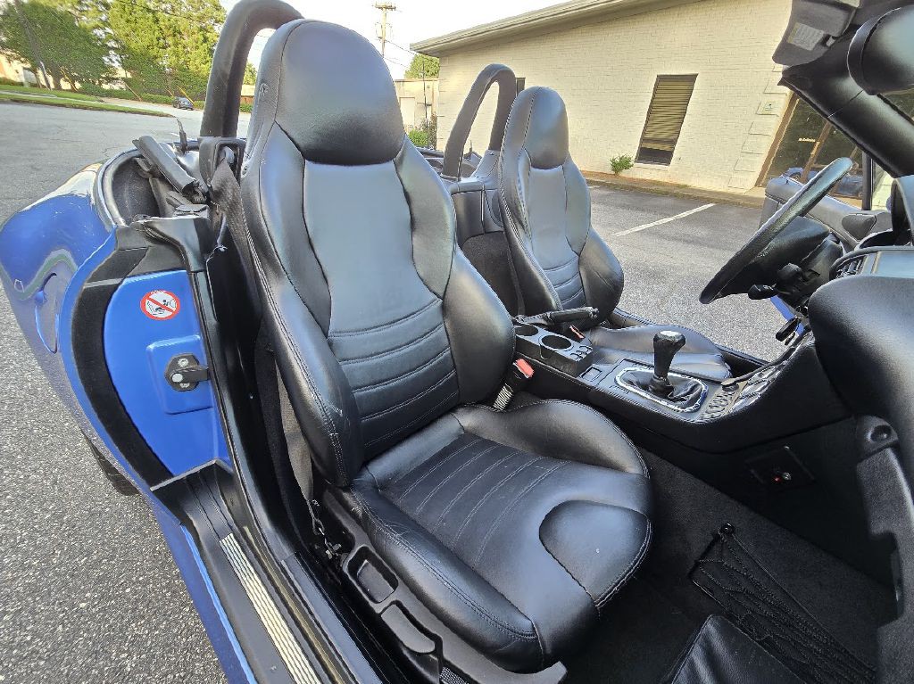 2000 BMW Z3 Image 43