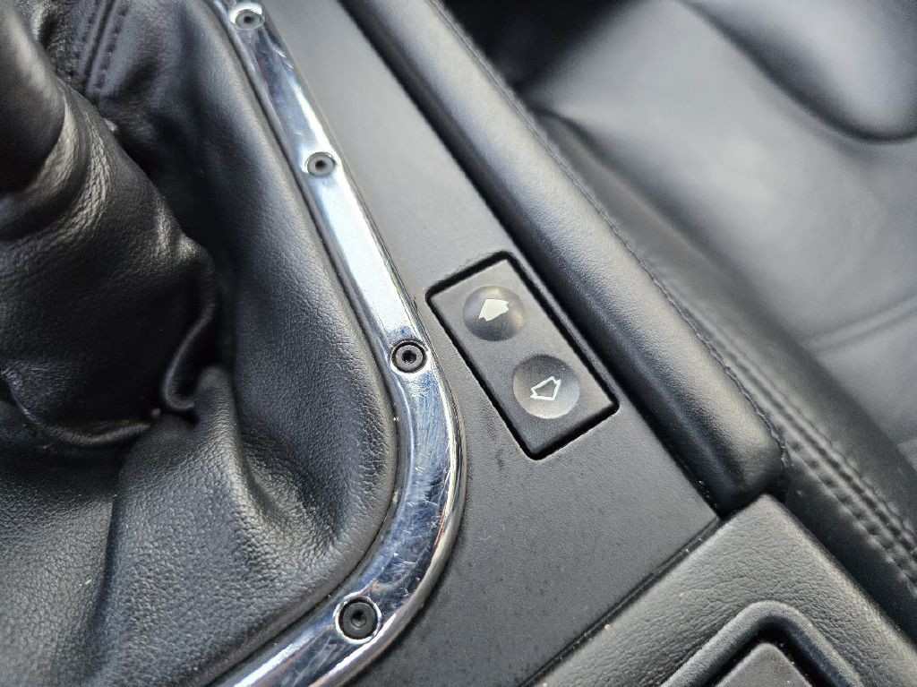 2000 BMW Z3 Image 54