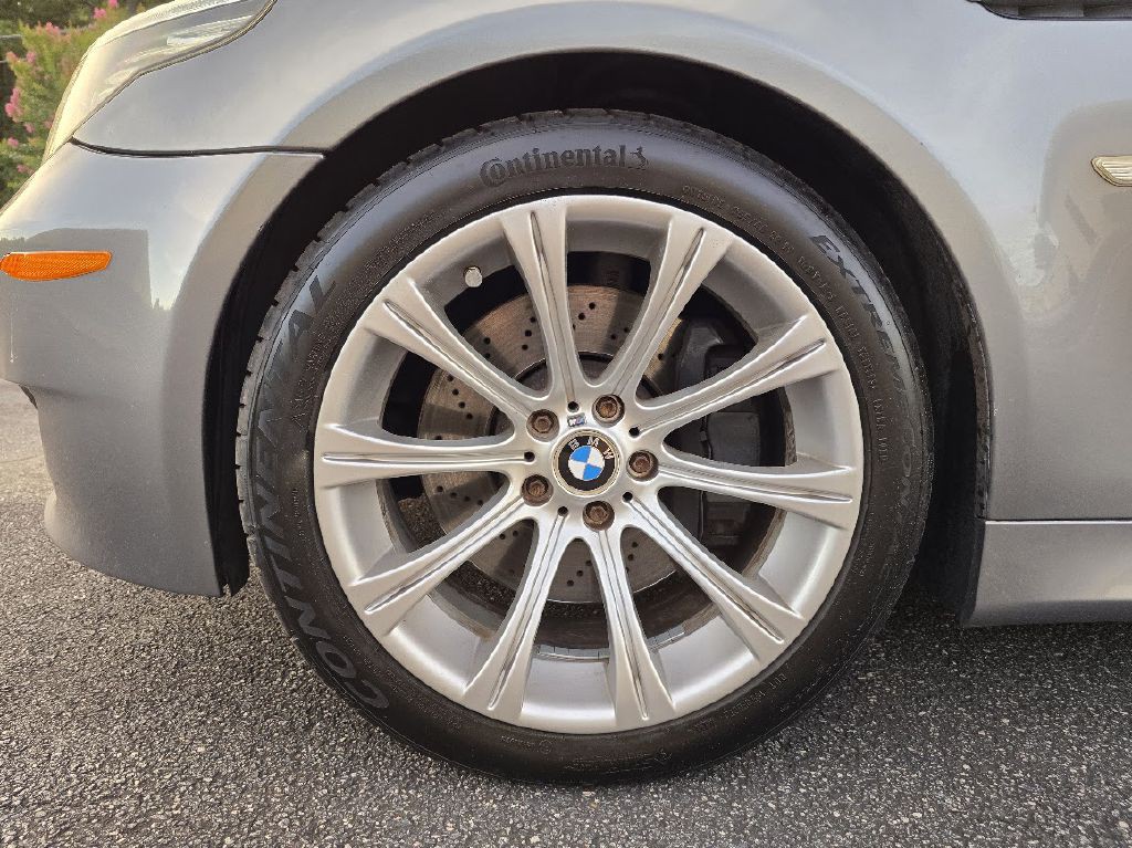 2008 BMW M5 Image 20
