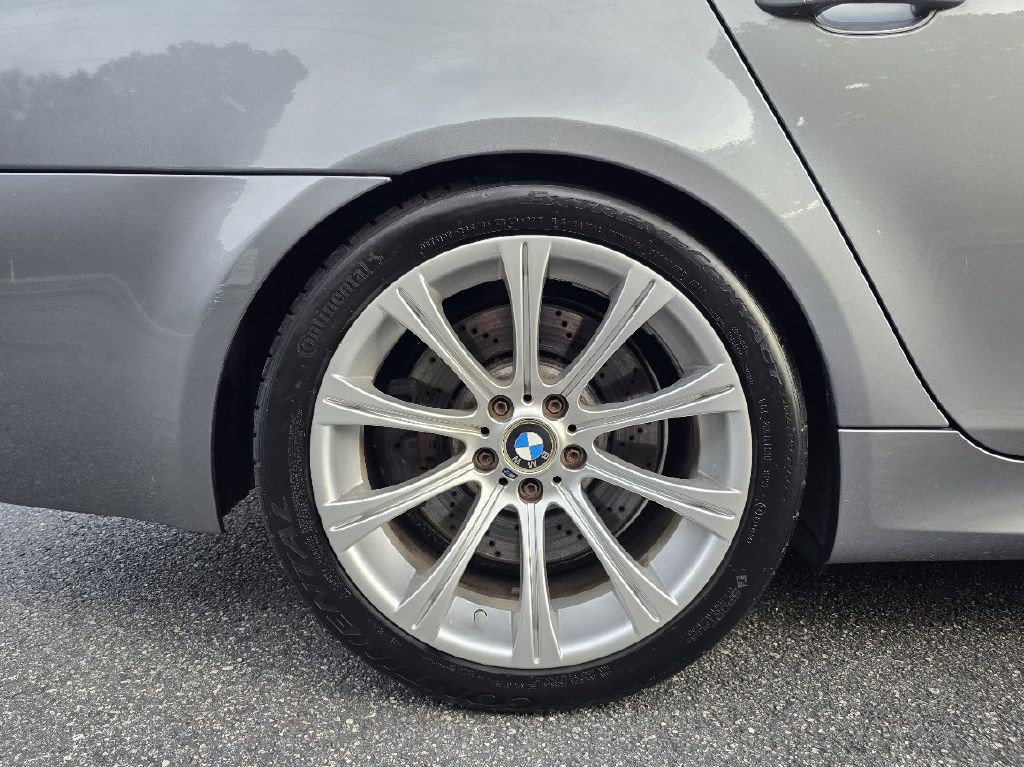 2008 BMW M5 Image 22