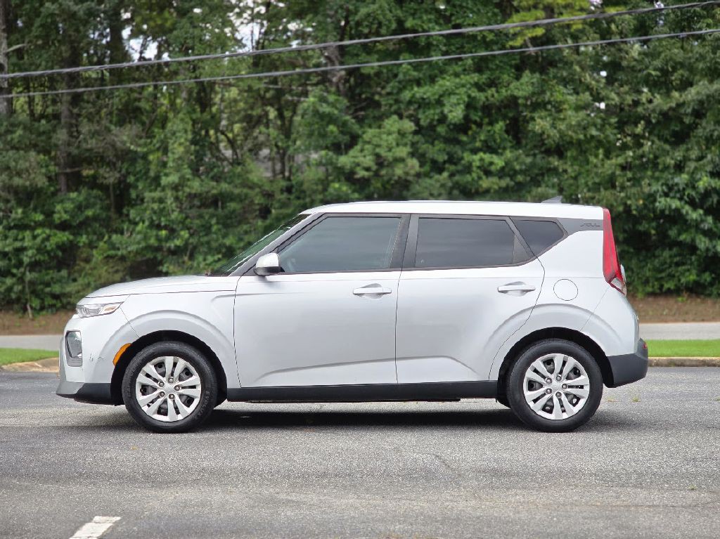 2020 Kia Soul Image 3