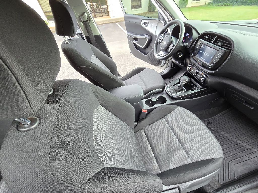 2020 Kia Soul Image 12