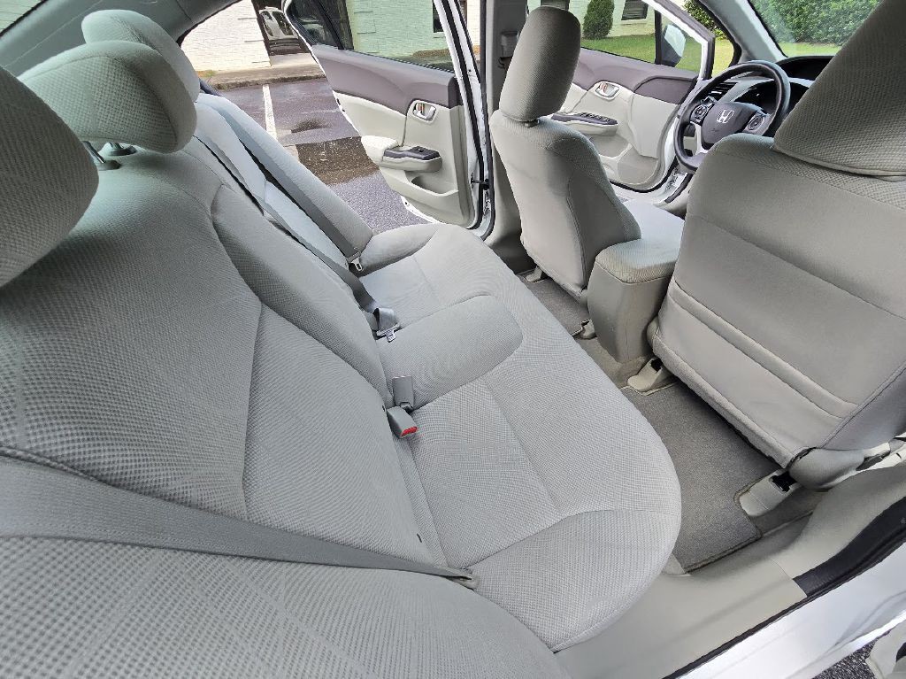 2012 Honda Civic Image 15