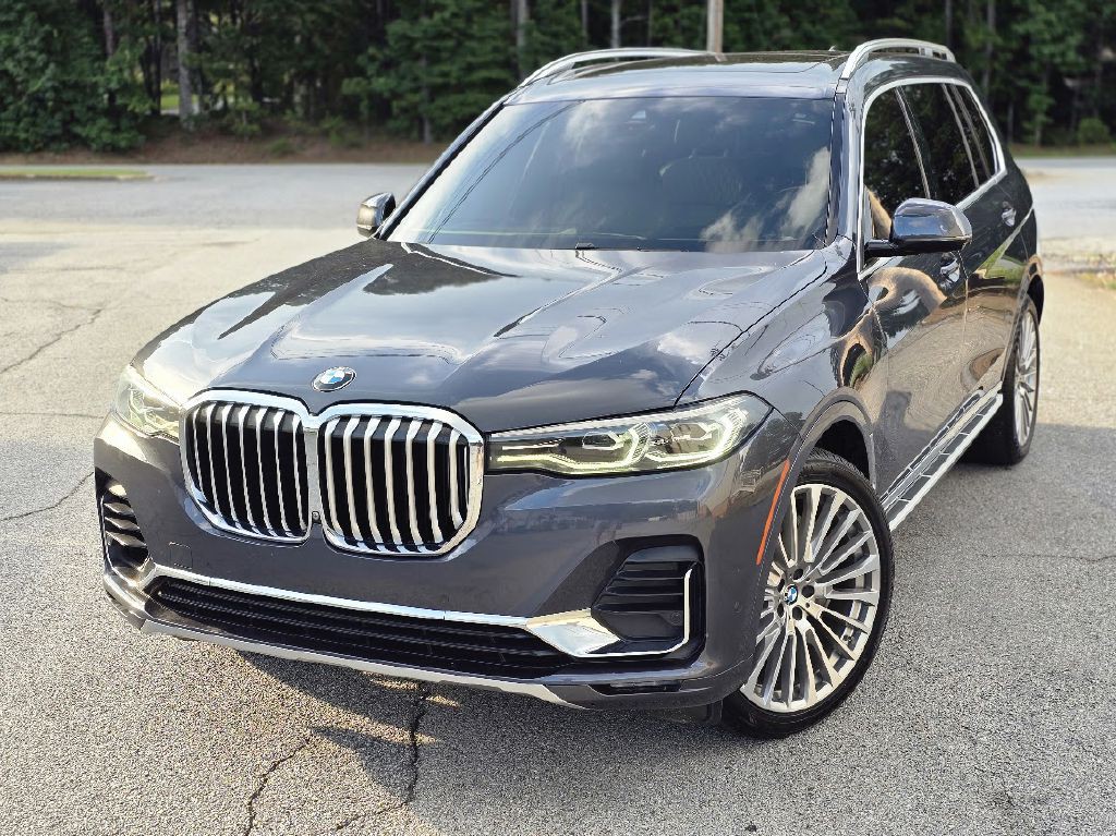 2019 BMW X7 Image 2