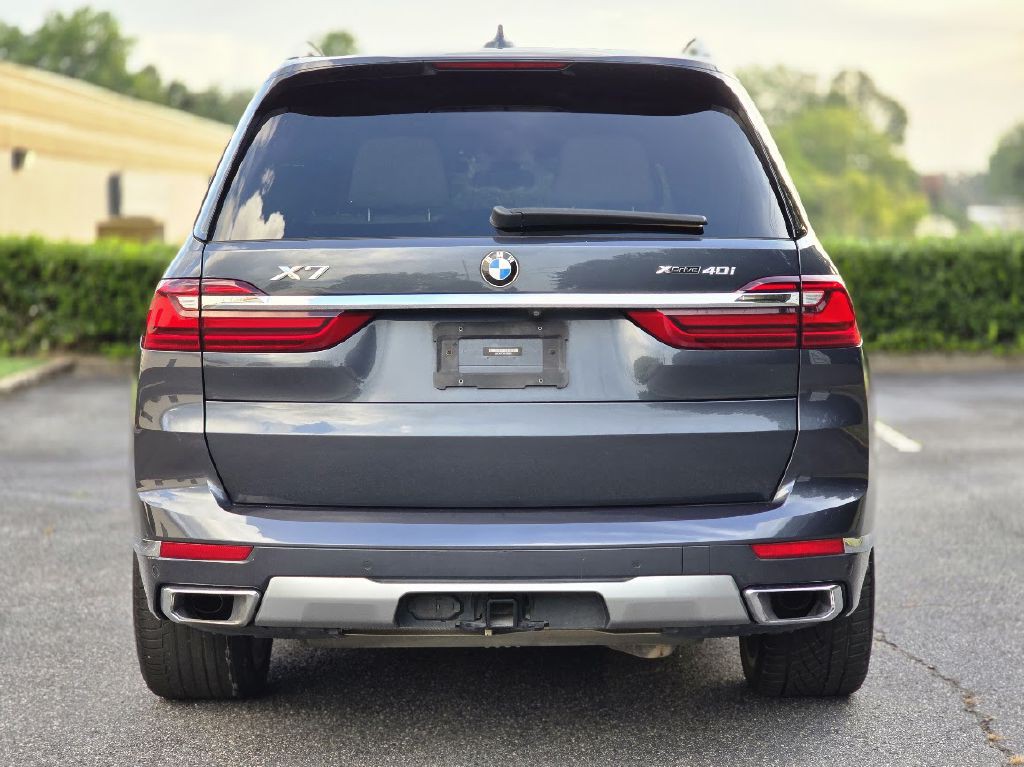 2019 BMW X7 Image 6