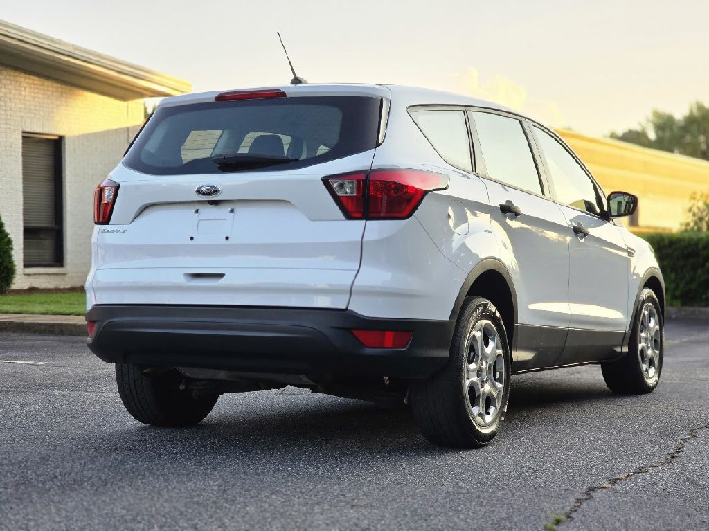 2019 Ford Escape Image 5