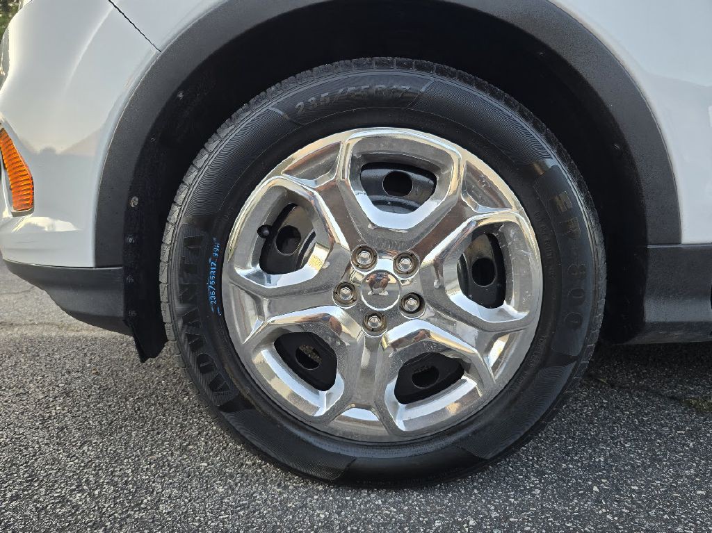2019 Ford Escape Image 10
