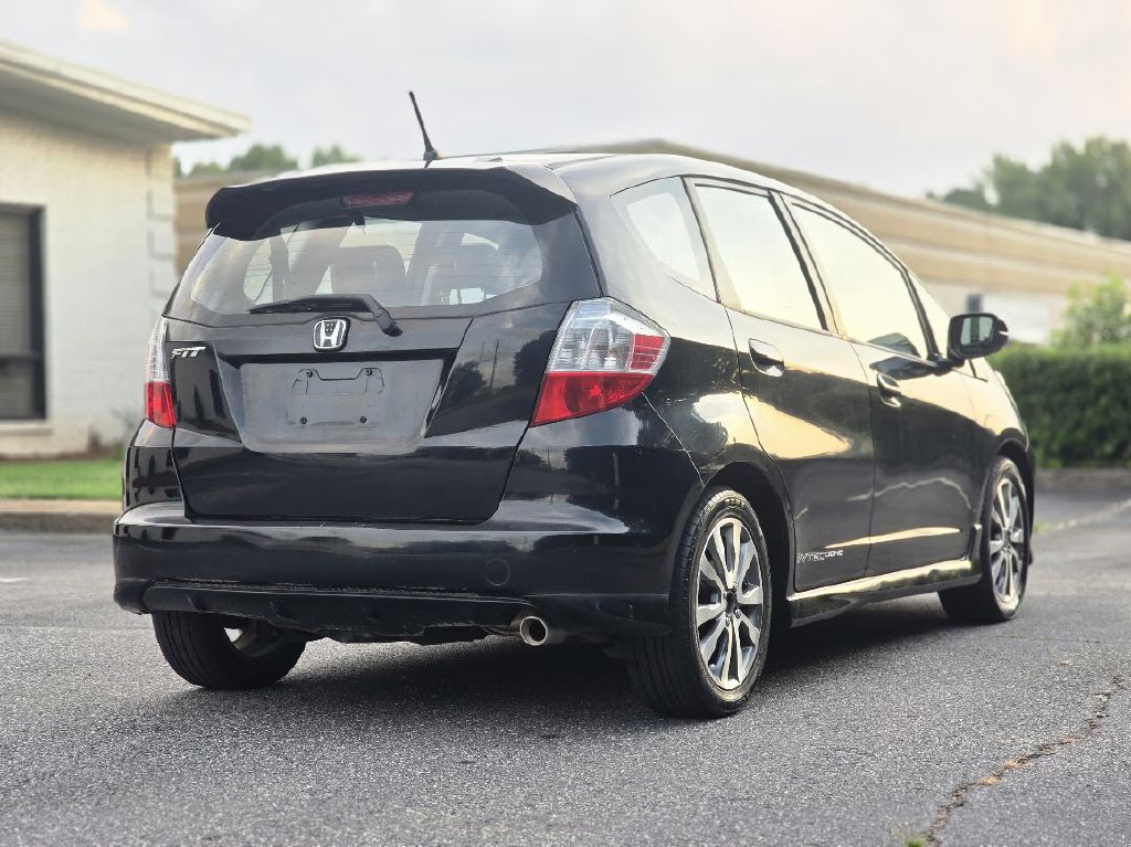 2013 Honda Fit Image 6
