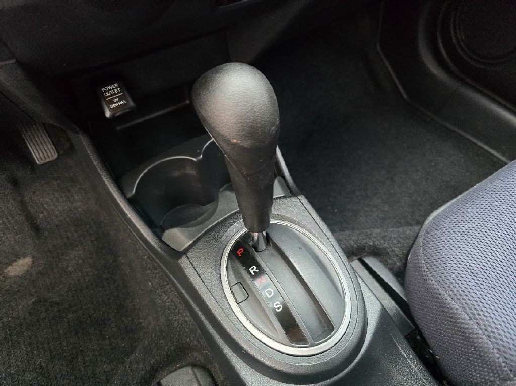 2013 Honda Fit Image 27