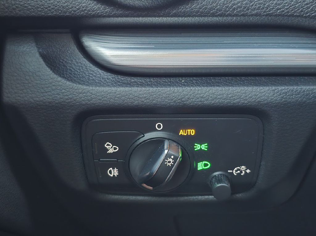 2017 Audi A3 Image 36