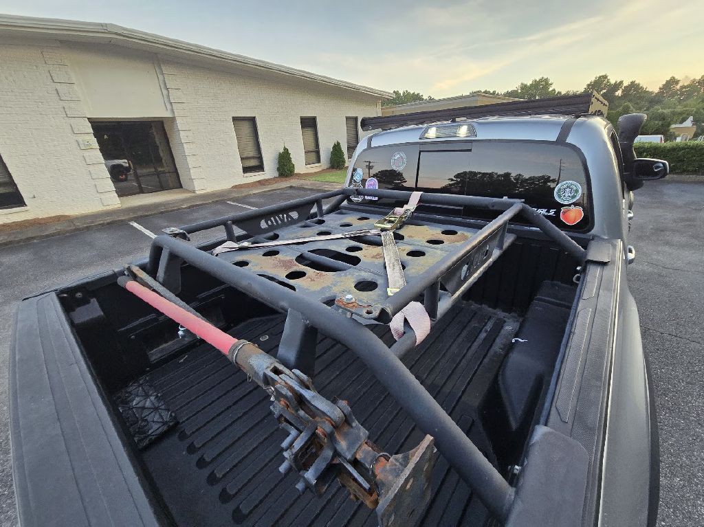 2018 Toyota Tacoma Image 20