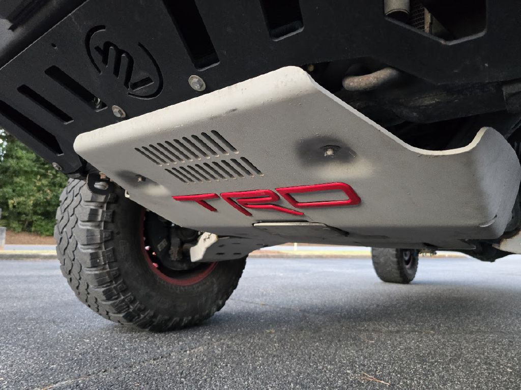 2018 Toyota Tacoma Image 24