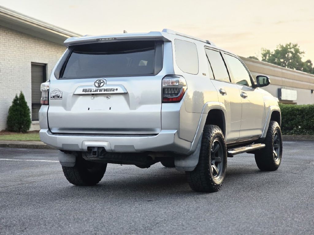 2016 Toyota 4Runner Image 7