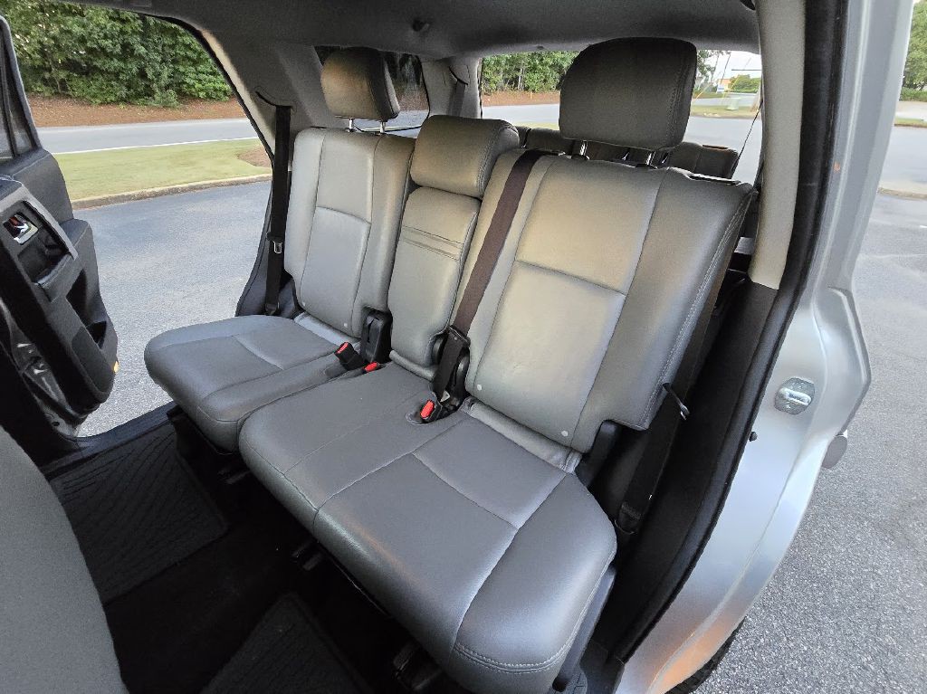 2016 Toyota 4Runner Image 24