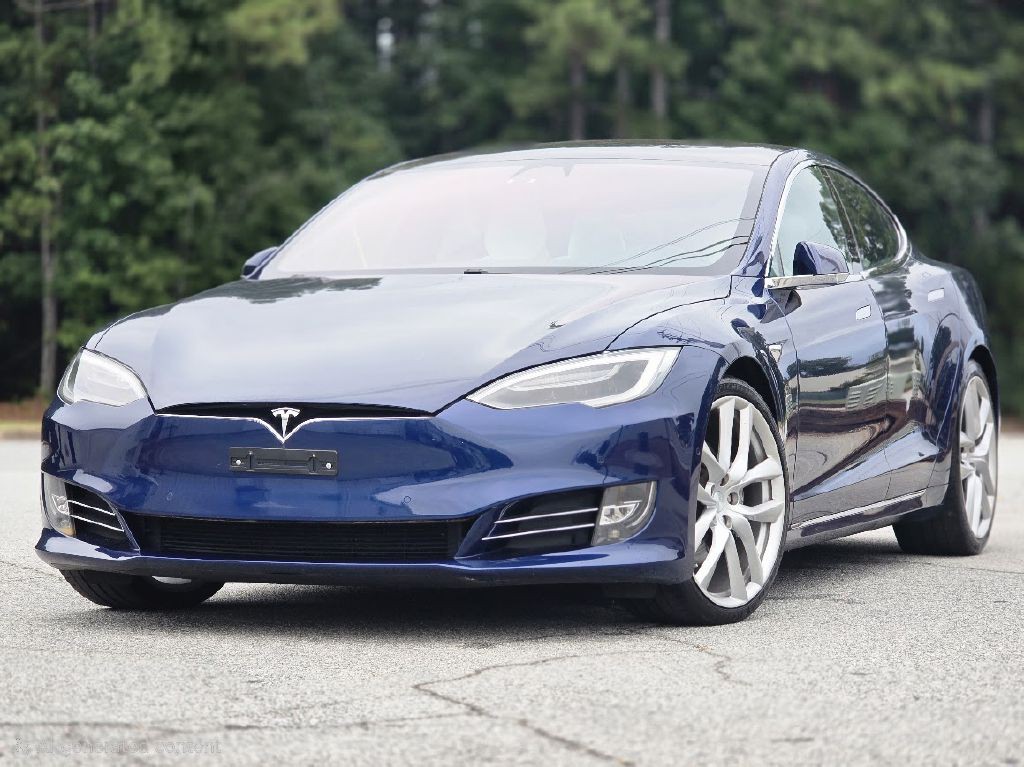 2017 Tesla Model S Image 4